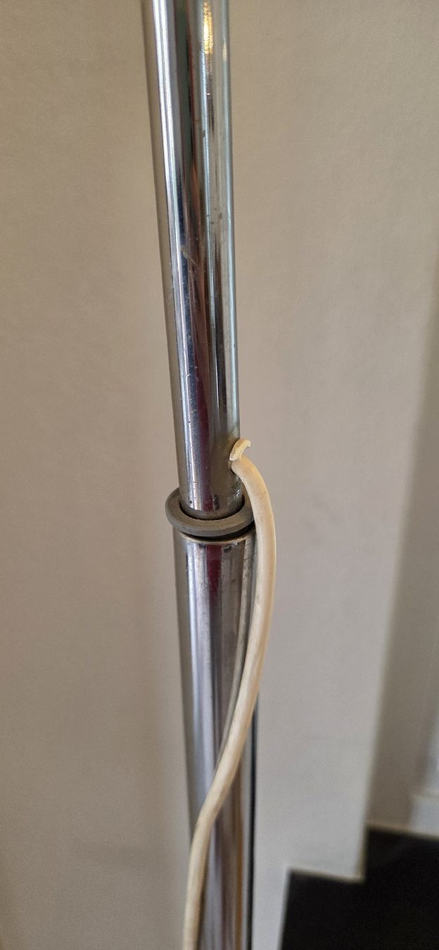 Lampes: grosse Designer Stehlampe – D'occasion à Wädenswil par weihpos 4