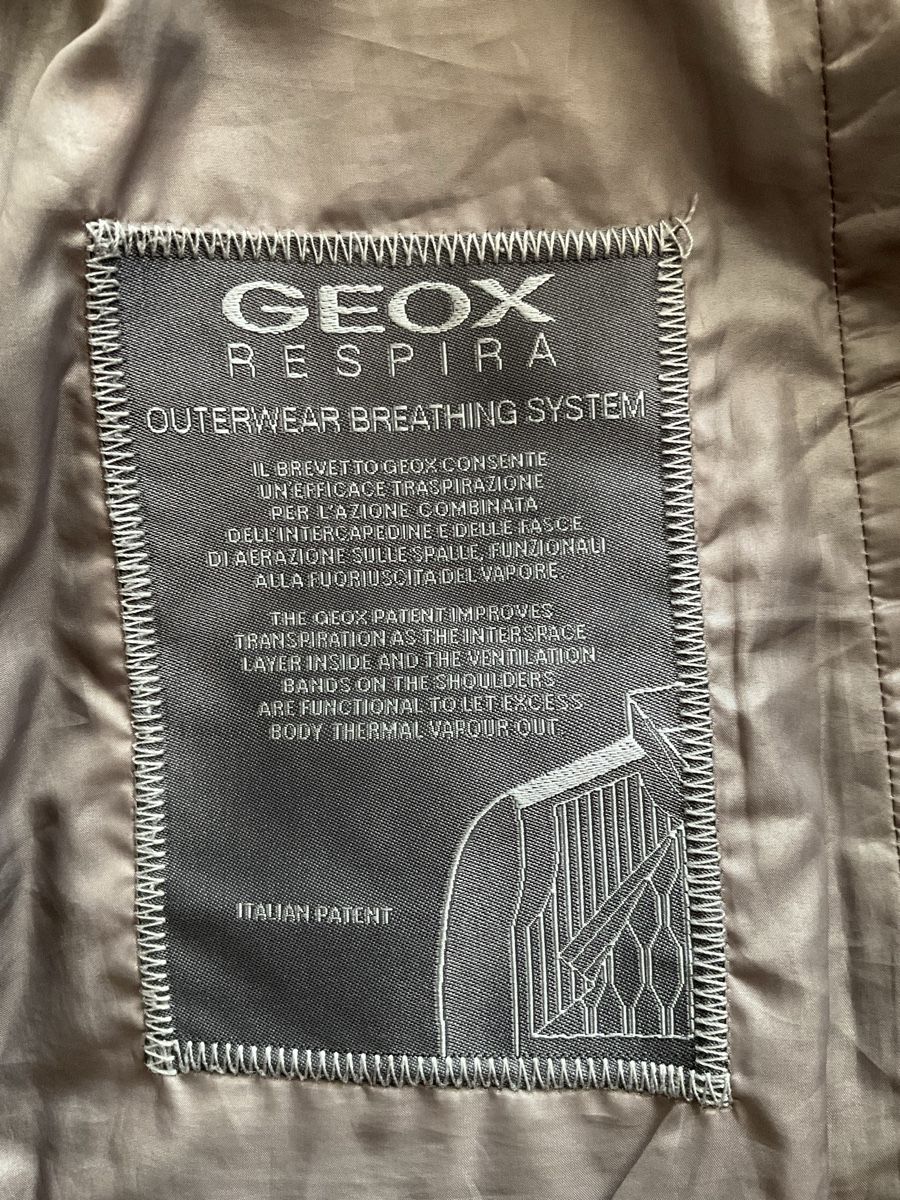 Geox Vestes: Geox Steppjacke -Gr. 34- – D'occasion à Kloten par Sakura10 7