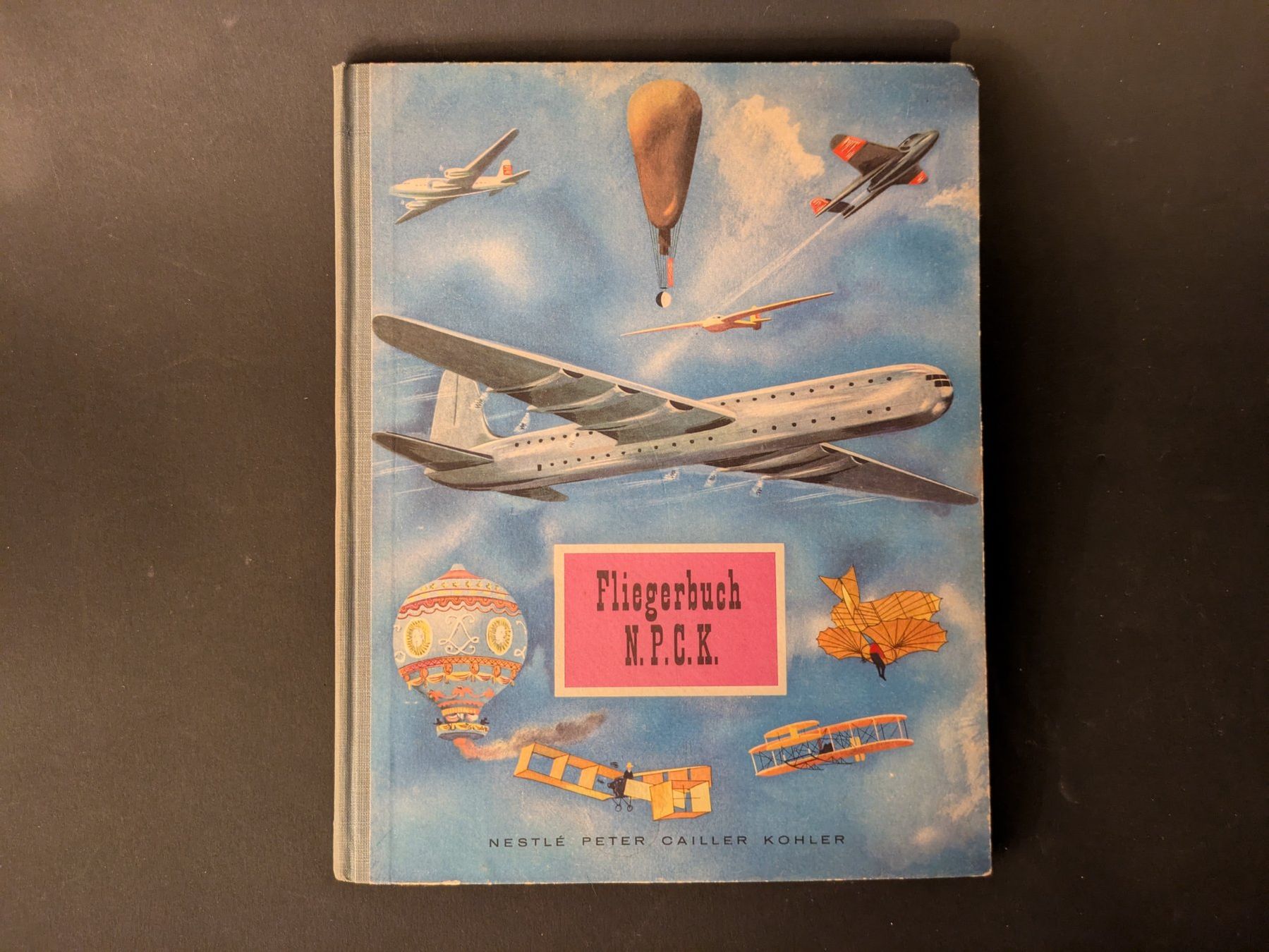 Libri: Buch. Fliegerbuch. NPCK.Bilderbuch mit Einklebebbildern 1948 – Usato da Basel venduto da Arkouda