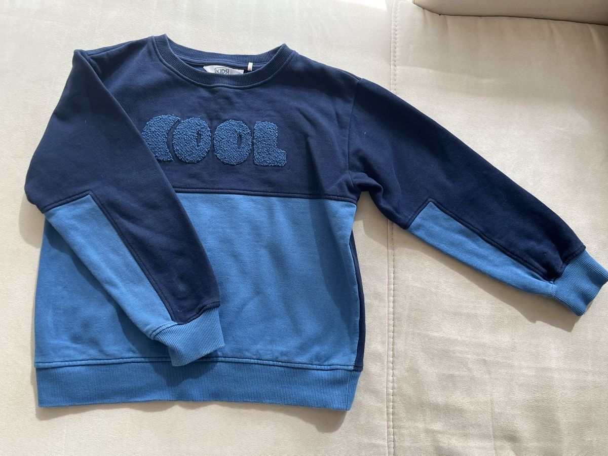 Pulls et sweat-shirts: Pulli Baumwolle warm Gr.122 – D'occasion à Stäfa par Exclusive00