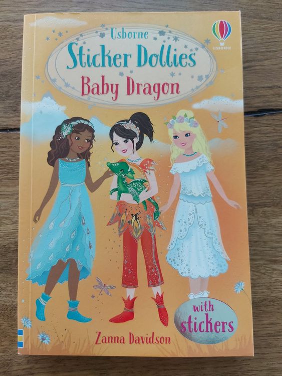 Usborne Sticker Dollies Book 5+ eng Kaufen auf Ricardo