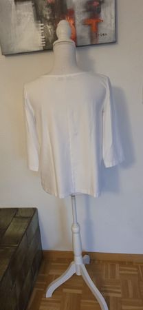 Schönes weisses Oberteil von THE SWISS LABEL, Grösse 38