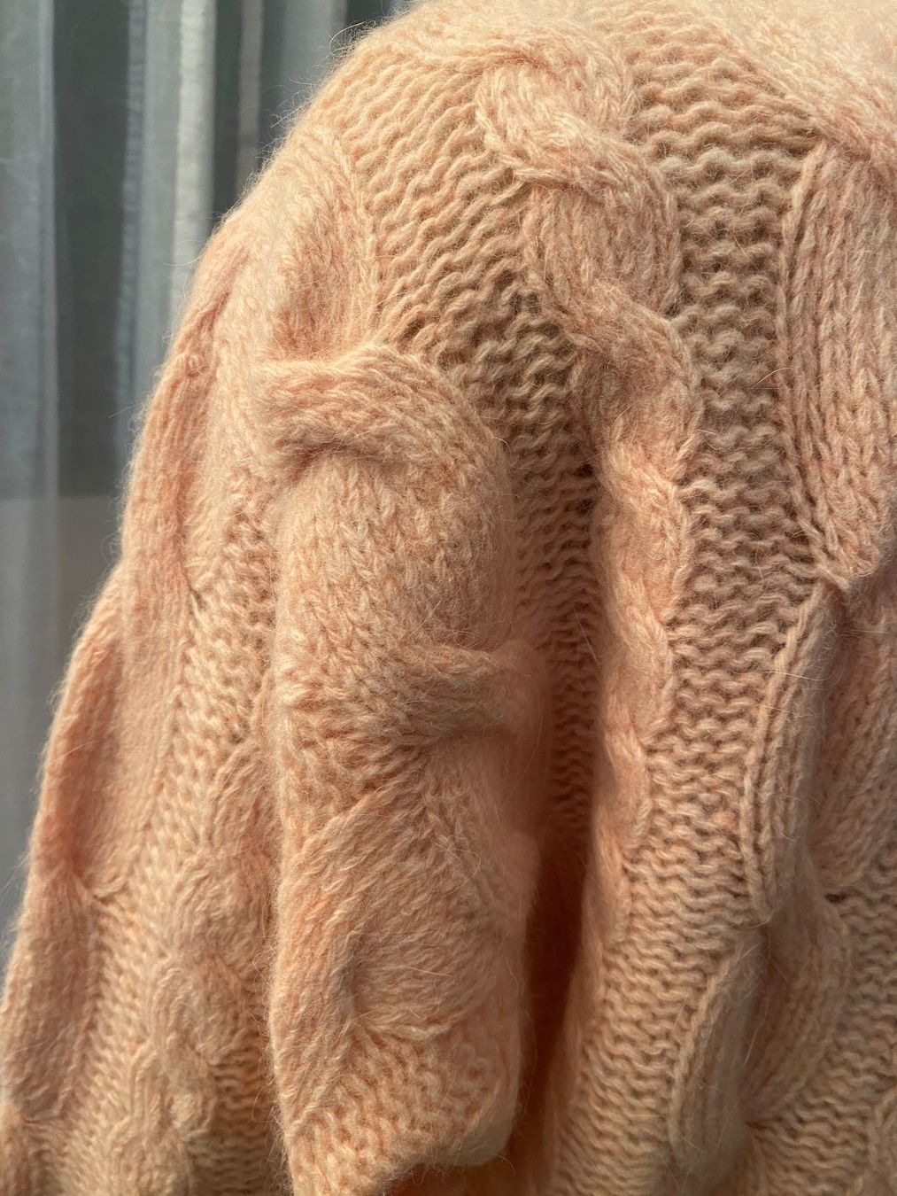 Maglioni & Felpe: perfekter Auftritt - 20% Angora-Strickpullover Gr. M – Usato da Winkel venduto da ferrari2022 8