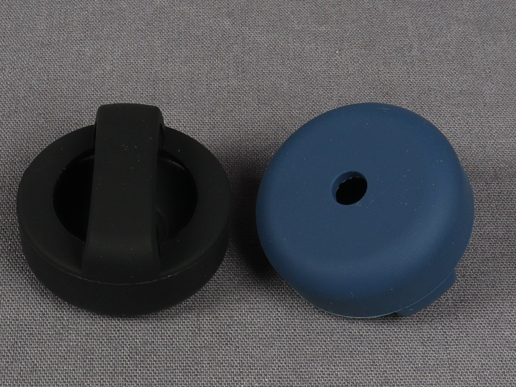 Fixations: TECH-PROTECT Smooth AirTag-Halterung – Neuf (Voir description) à Steinen par Restwert_Steinen 8