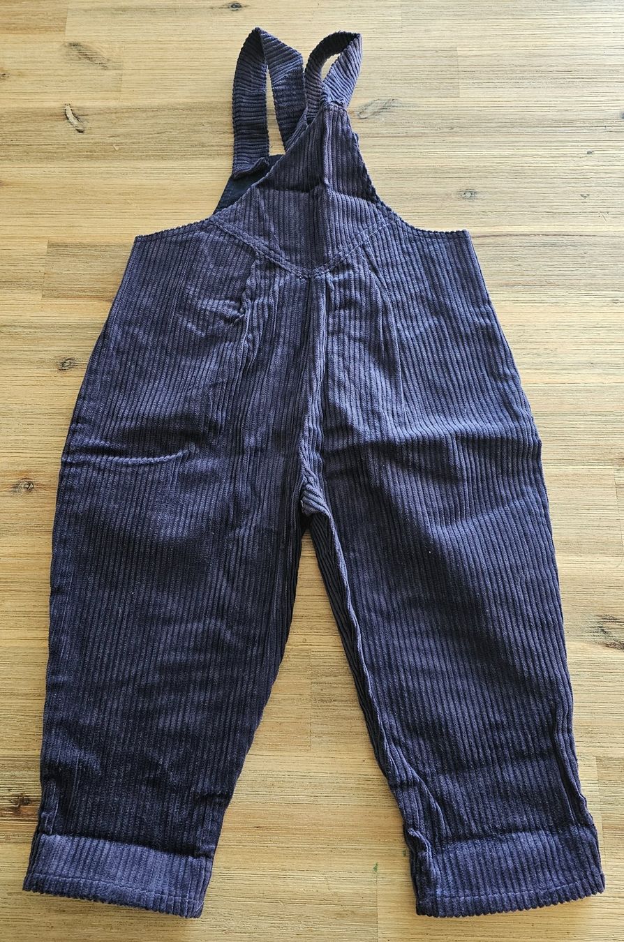 Hosen: Warme Latzhose Cord Grösse 86 – Gebraucht aus Basel von Sinibini86 1