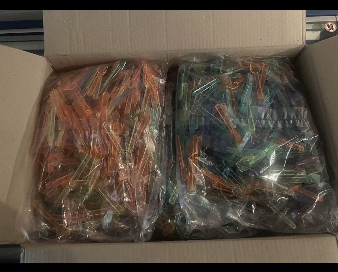 Bestecksets: Plastiklöffel gemischt farbig Neu – Neu und originalverpackt aus Bösingen von sdz01