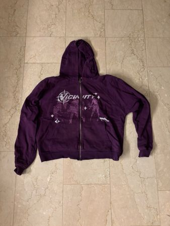 Vicinity Zipper