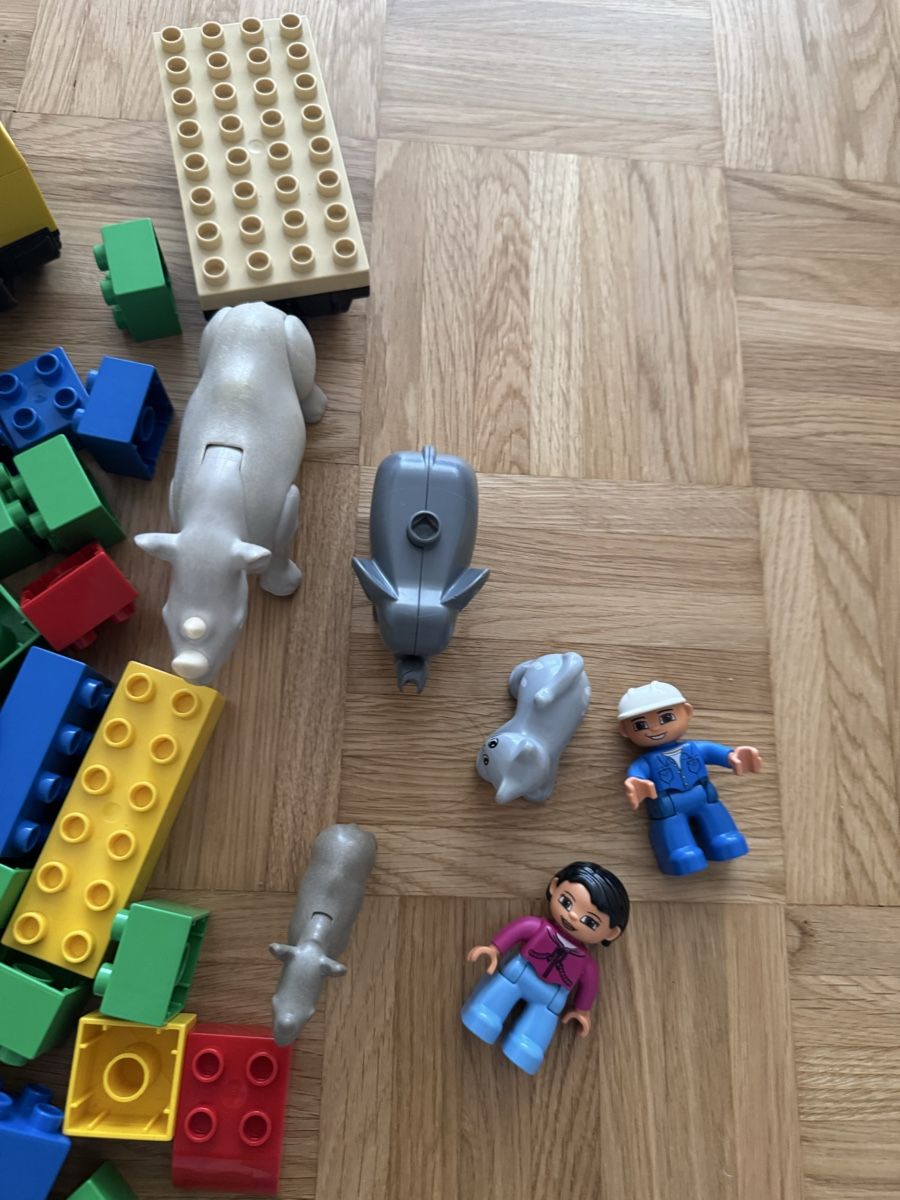Lego Spielzeuge: 2.5kLego Duplo Bausteine Set  – Gebraucht aus Zürich von oase69 1