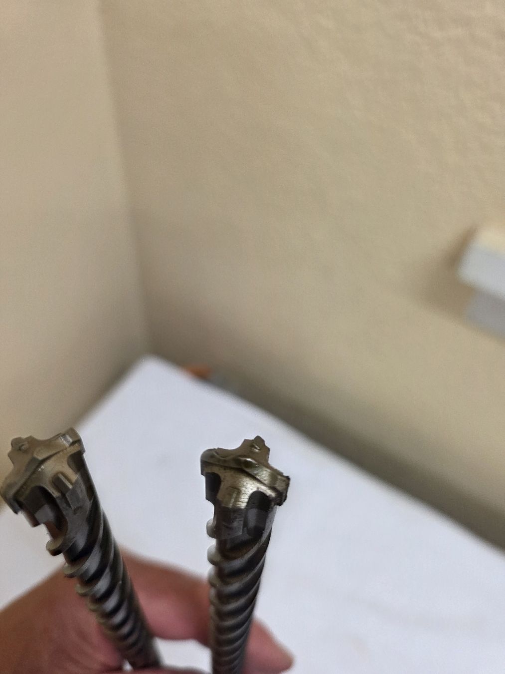 Alle Werkzeuge: 2 SDS-Plus Betonbohrer 16 mm – Neu (gemäss Beschreibung) aus Alberswil von mario889 3