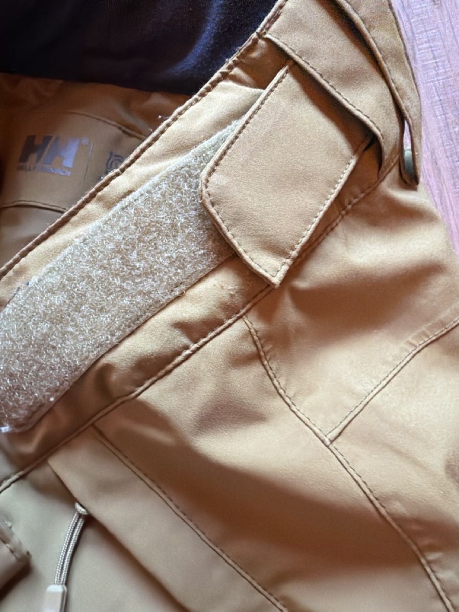 Helly Hansen Pantaloni: Helly Hansen Skihose XS, Top Zustand – Usato da Saanenmöser venduto da ballerinas 3