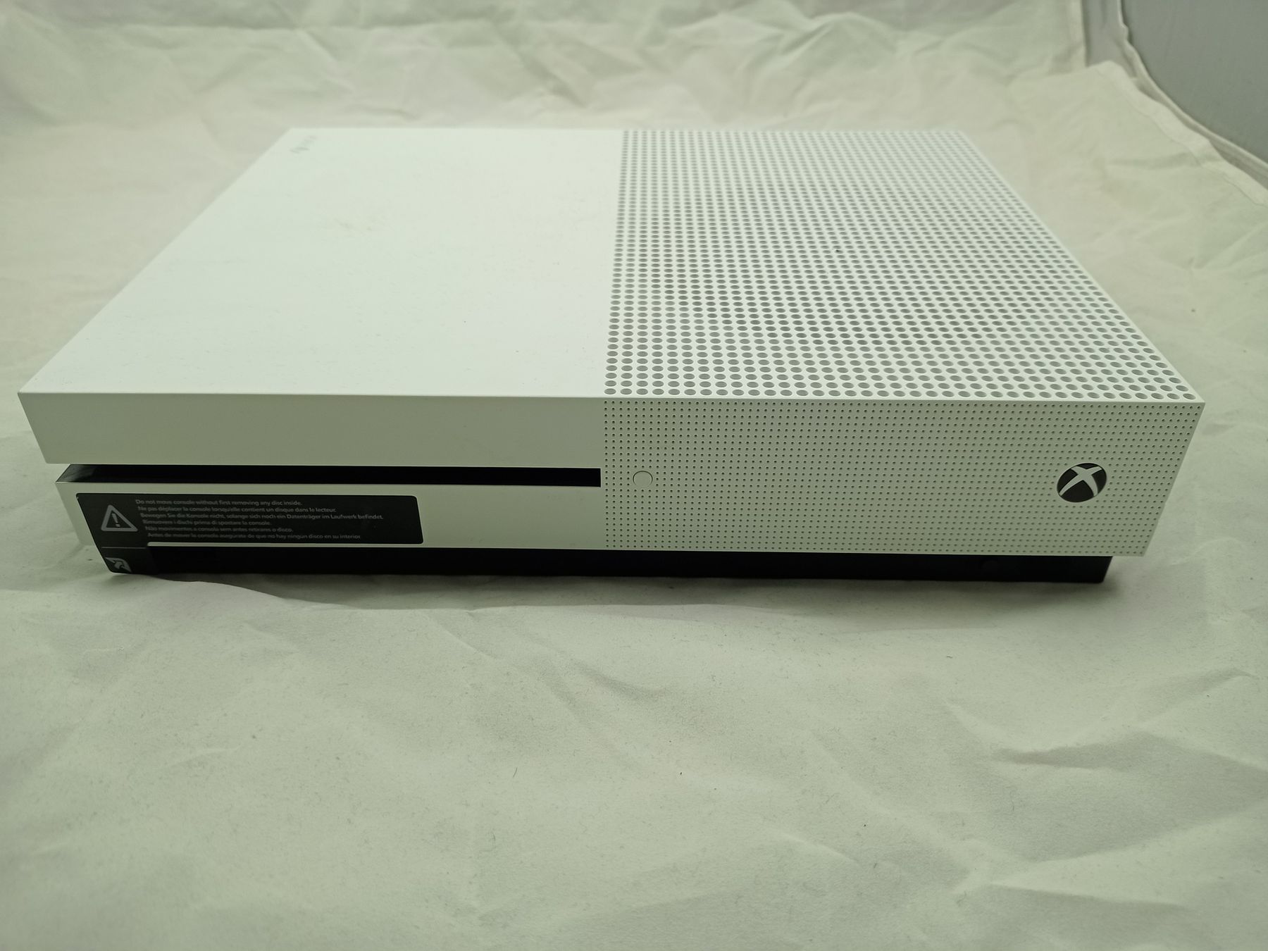 Konsolen: Xbox One S Konsole 1TB – Gebraucht aus Buchs AG von SellAndBuyX 2