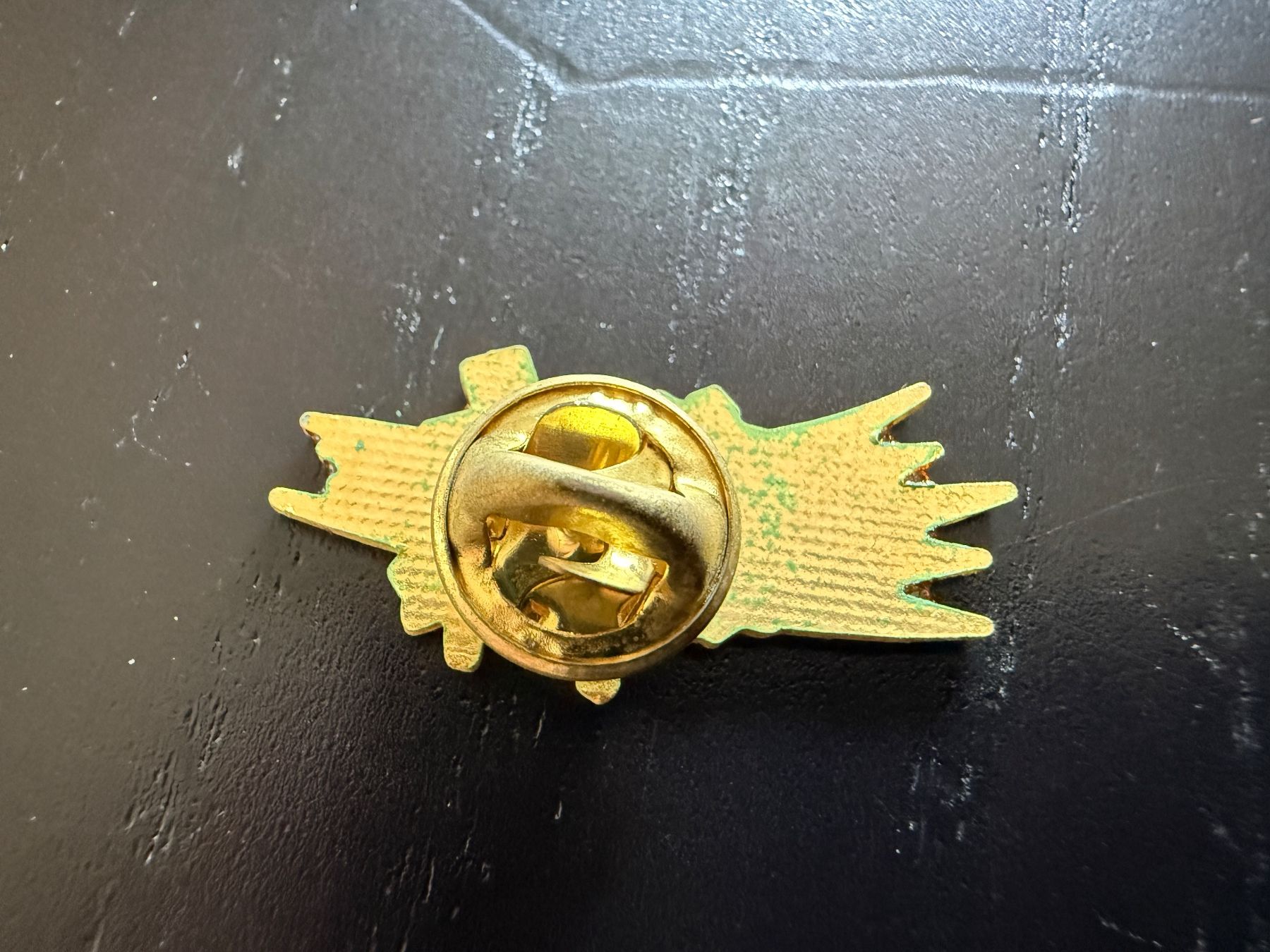 Schweizer Armee Placchette & Badge: Schweizer Armee Pin/Anstecker "für eine glaubwürdige Armee" – Usato da Erstfeld venduto da Mario_boe0 1