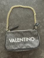 Valentino Bag - Schwarz mit goldener Kette