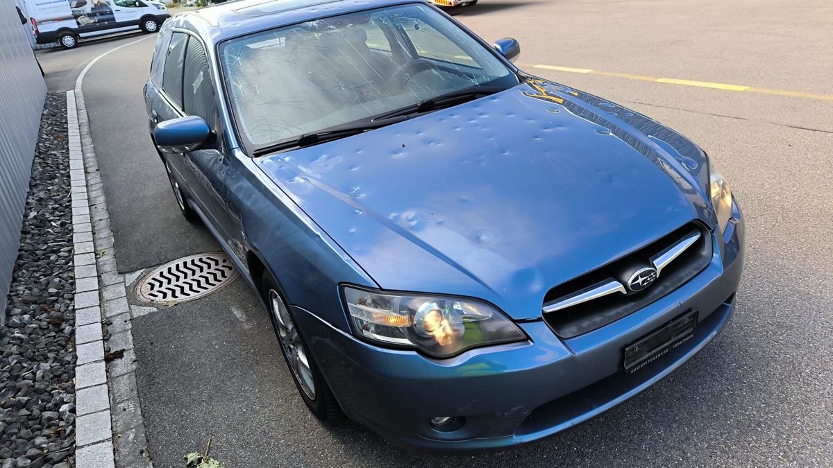 Subaru Autos: Subaru Legacy 2.5 AWD – Defekt aus Rickenbach Sulz von as-sa 3