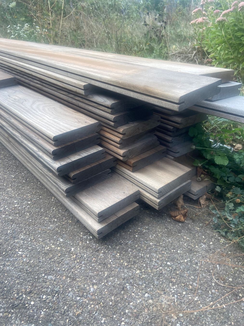 Articoli in legno: Terrassen bretter – Usato da Embrach venduto da Toeffan 1