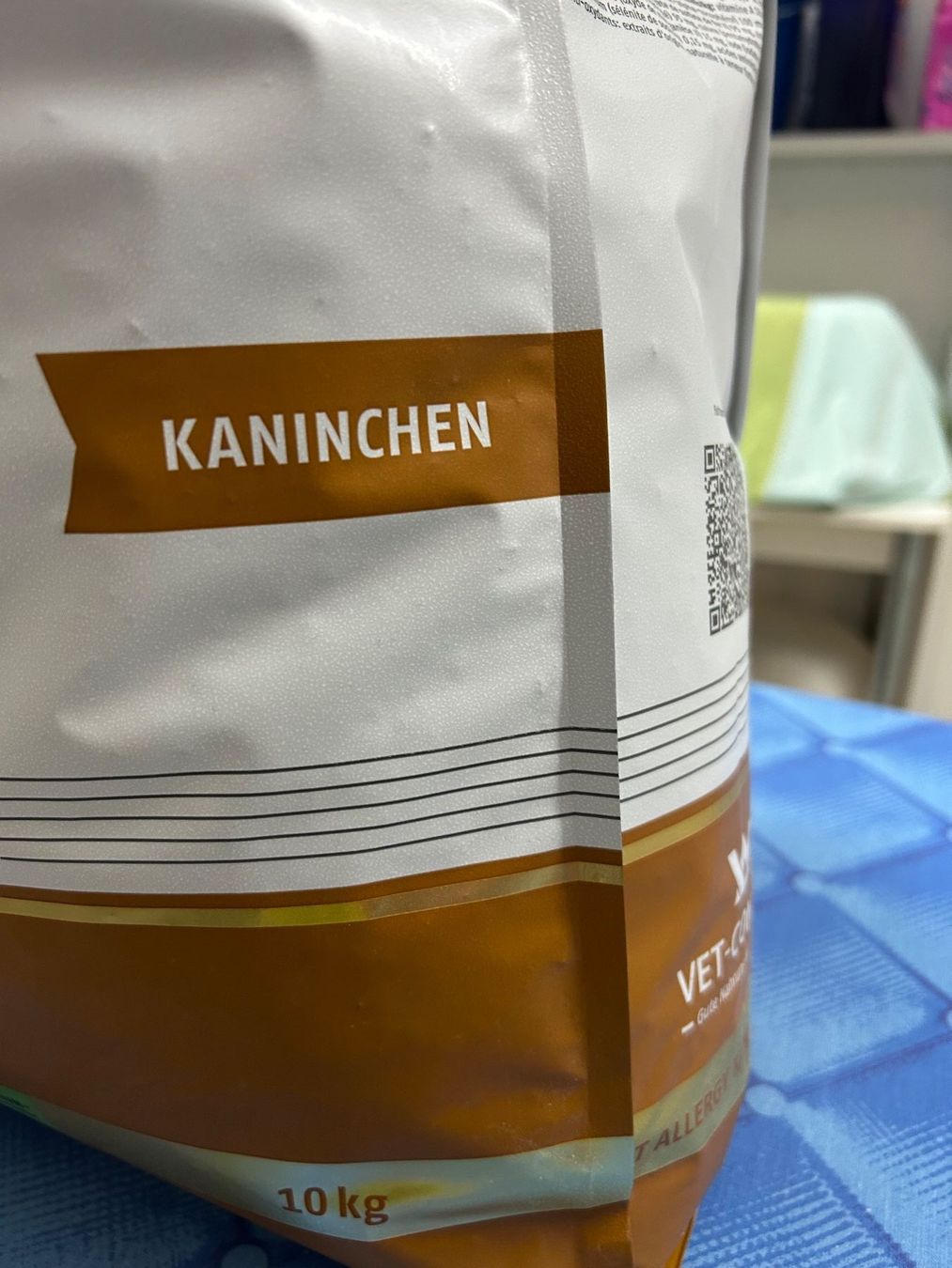 Katzen- Trockenfutter von Vet Concept (Neu (gemss Beschreibung)) in  Lufingen fr CHF 50  nur Abholung auf Ricardo kaufen