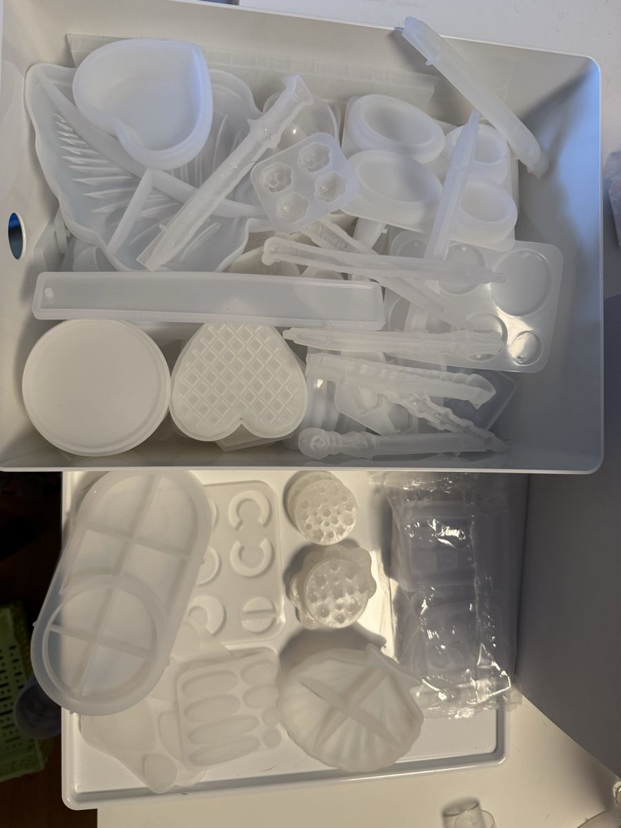 Bastelsets: DIY Resin Art Zubehör – Gebraucht aus Regensdorf von isatoby9591