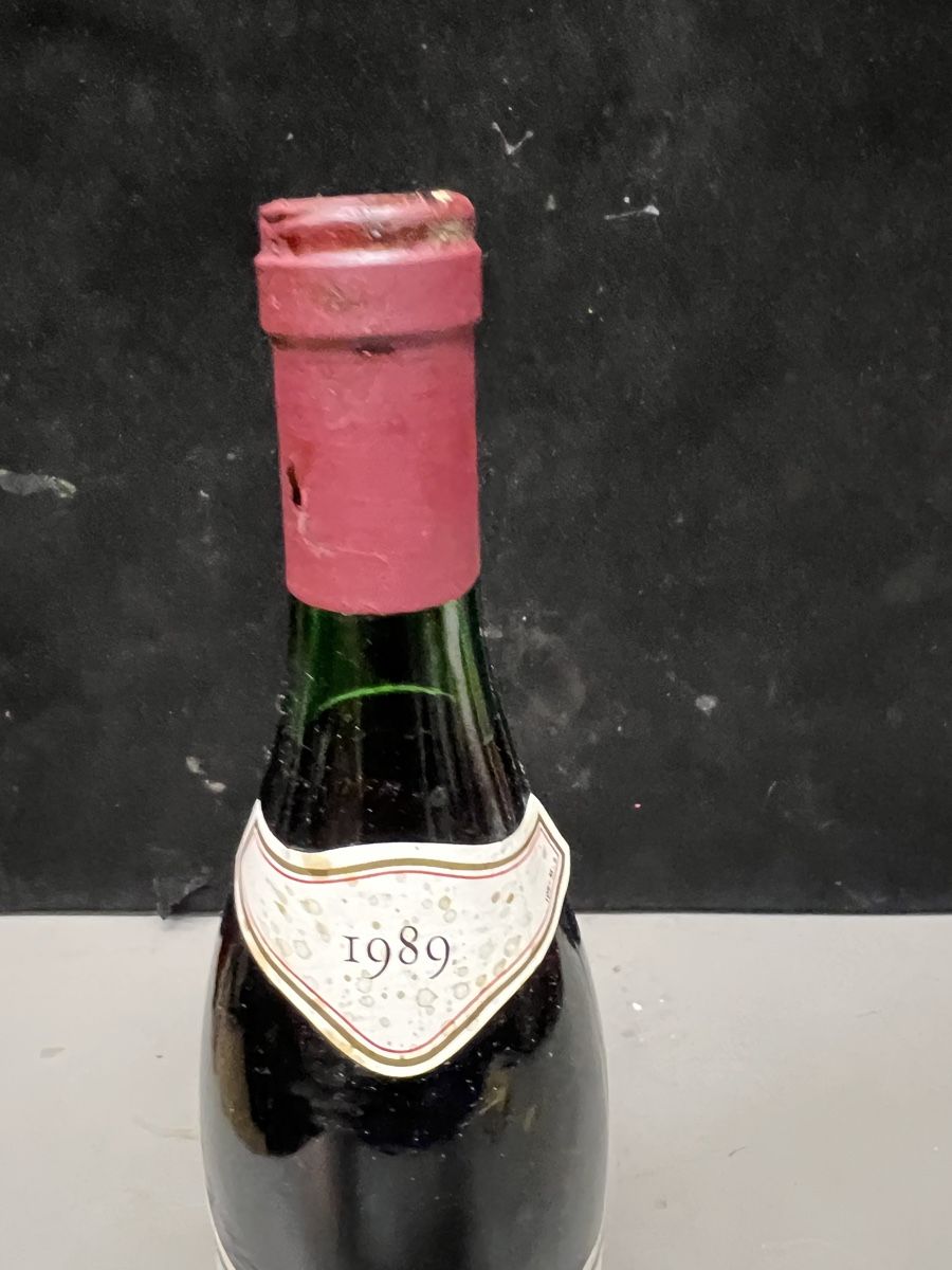 Vino: CHÂTEANEUF-DU-PAPE 1989 – Nuovo (secondo la descrizione) da Genève venduto da Leboucheoreilles 3