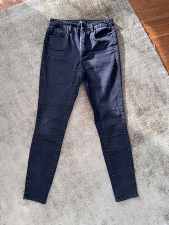 Only Jeans - Black, Size M - Stylish and Comfortable!
