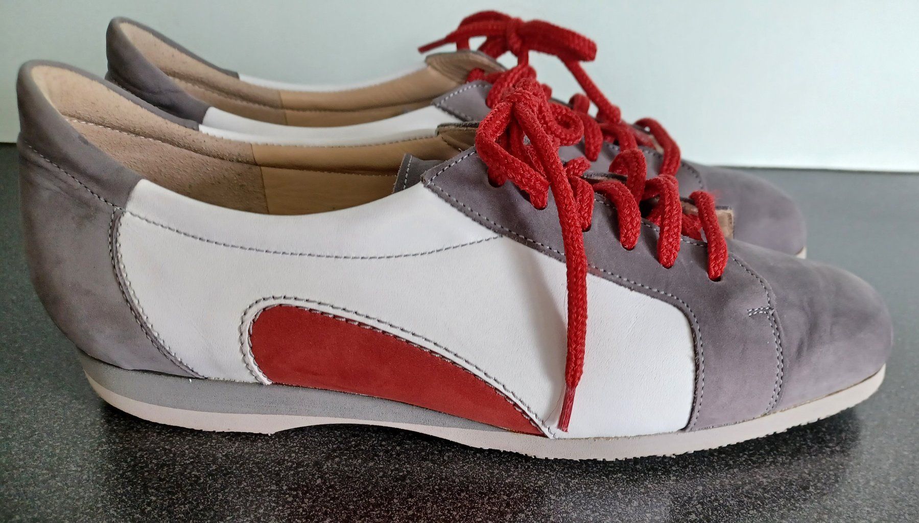 Schneider Damenschuhe: Ledersneaker Grösse 37.5  Marke Schneider – Neu (gemäss Beschreibung) aus Kriens von IsabelleW0102