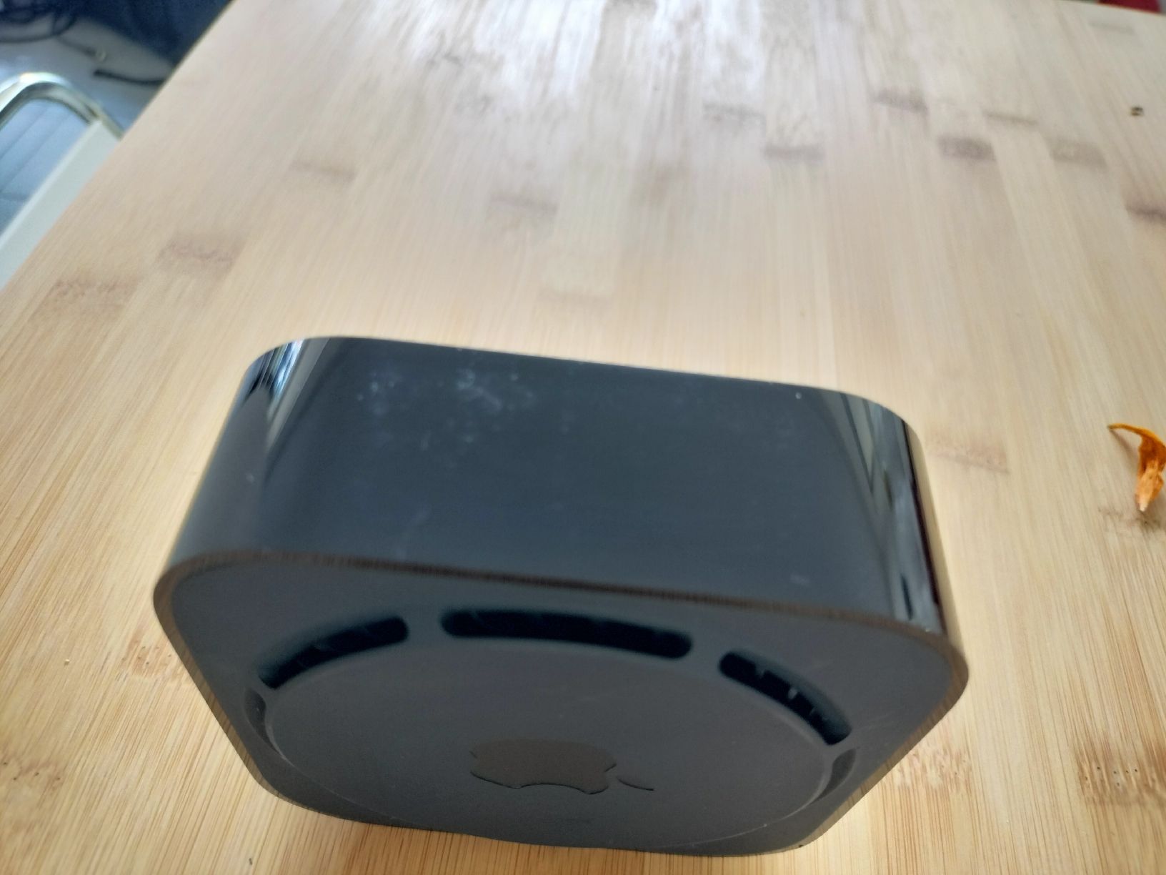 Apple Lettore multimediale & Streamer: Apple TV 4K 32GB A1842 – Usato da Zürich venduto da epod 4