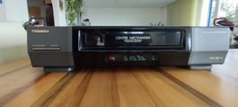 VHS-Videorecorder von TOSHIBA