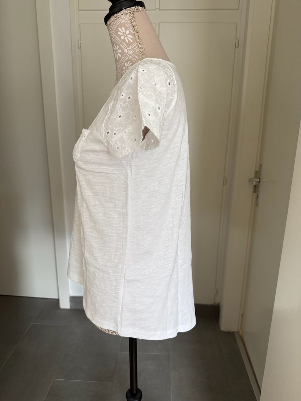 Top: Top - M – Usato da Sion venduto da accroshoes 1