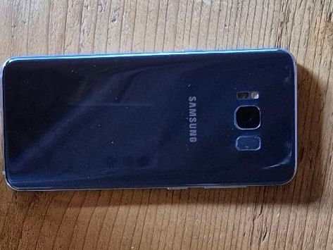 Samsung Portables: Samsung galaxy S8 – D'occasion à Mervelier par marbre75 1