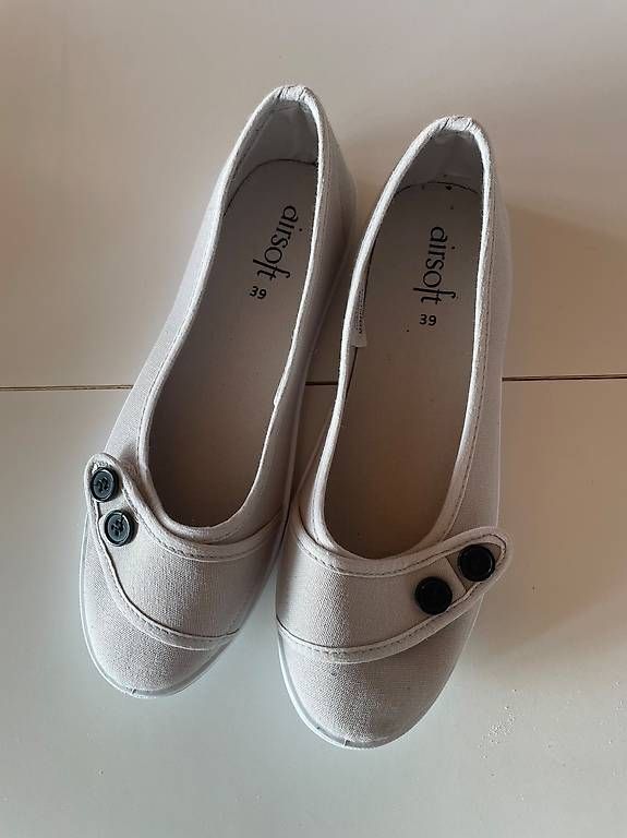 Scarpe da donna: Ballerinas Größe 39 – Usato da Baar venduto da valsayn 1