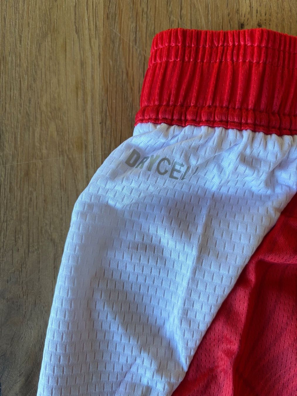 Schweizer Nati Canottiere & Pantaloni: Schweizer Nati Shorts, Puma, XL – Nuovo e nell'imballaggio originale da Spiez venduto da Bluesky2000 2