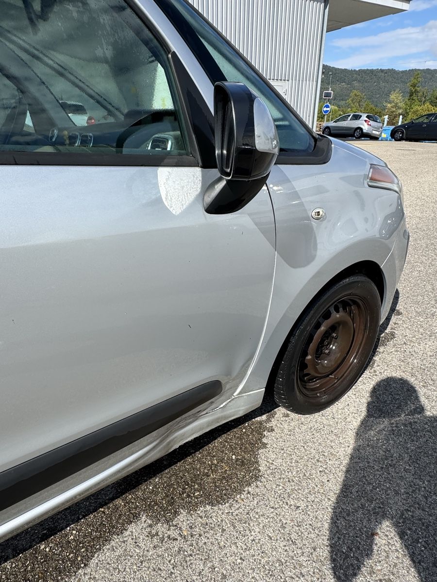 Citroën Autos: Citroen C3 Picasso 2011 – Gebraucht aus Bassecourt von ShkodranAdemi 4