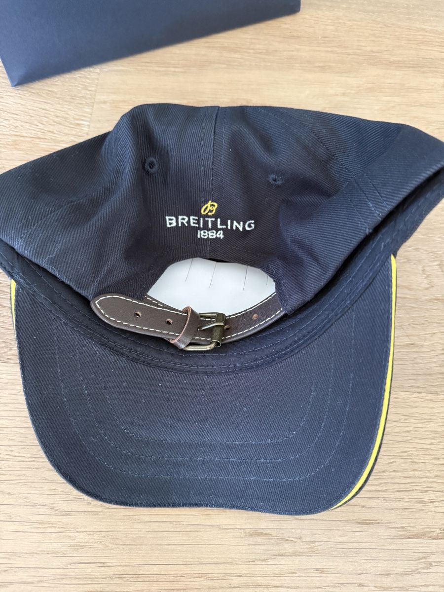 Chapeaux, bonnets & casquettes: Brand neu BREITLING Cap Kappe Gr. Uni  – Neuf avec emballage d'origine à Zürich par Restesindsuess 1