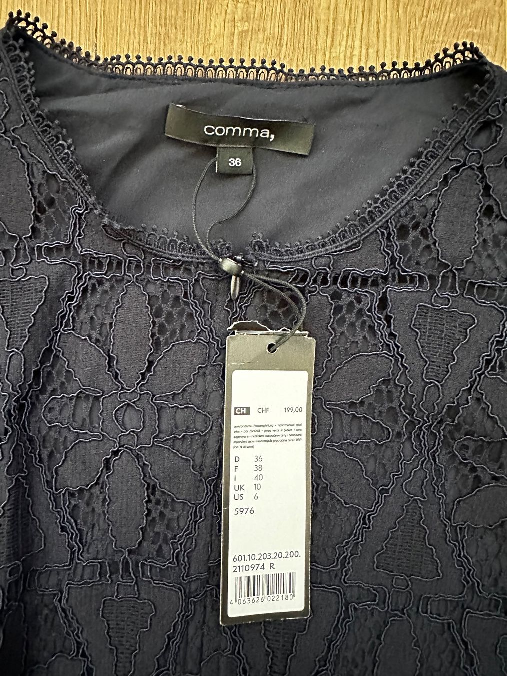 Comma Vestiti: Kleid Comma – Nuovo e nell'imballaggio originale da Visp venduto da inf_7cg2 1