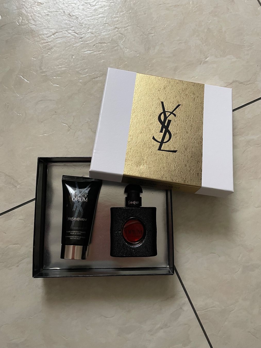 Saint Laurent Profumi & Eau de Toilette: Black Opium 30ml + Body Lotion – Usato da Uetikon am See venduto da m1384 1
