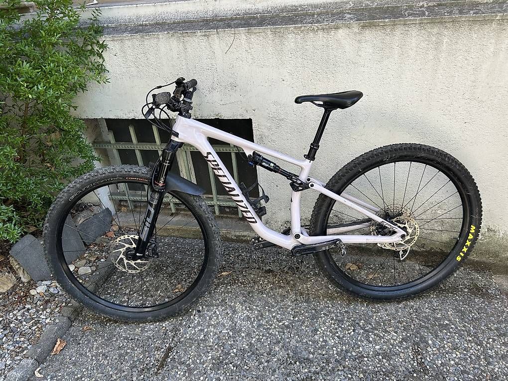 Specialized Biciclette: Specialized Epic Evo Comp Carbon 29  Taille S – Usato da Bussigny venduto da alb_ch87