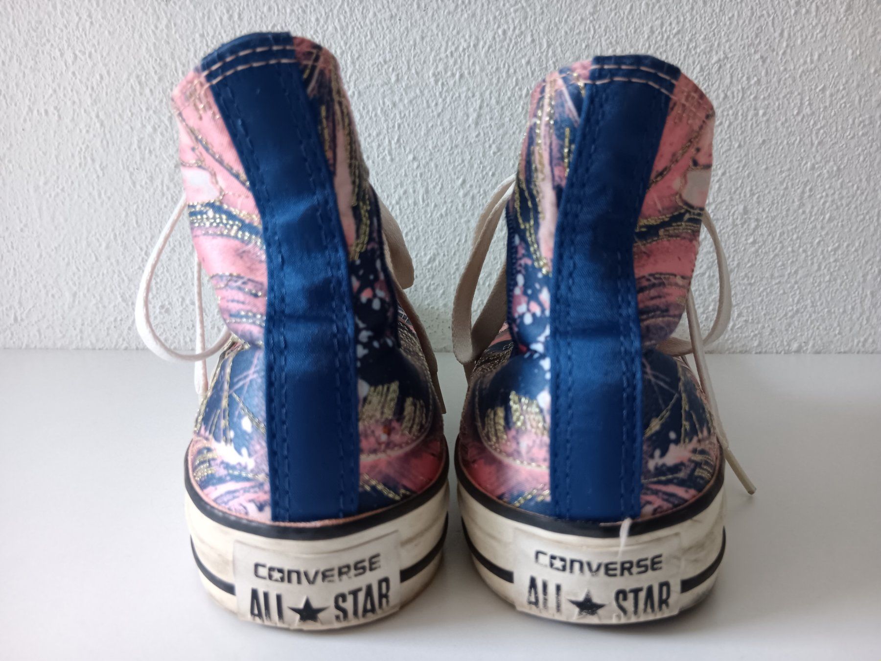 Converse Scarpe da donna: CONVERSE "ALL STAR CHUCK TAYLOR" pointure / Nummer 38 – Usato da Cossonay-ville venduto da Super-Price-Quality 4