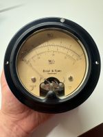 Megaohm 100V und 500 V Messuhr