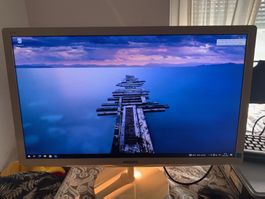 Philips LCD-Monitor Modell 247E6E in gutem Zustand