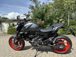 Ducati Monster, grigio opaco, come nuova! Affare!