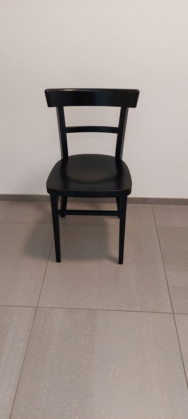 Sedie: Holzstuhl von Ikea – Usato da Kyburg-Buchegg venduto da herewegomagic