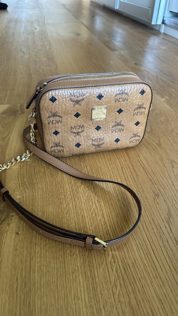 Mcm Borse da donna: MCM Tasche – Usato da Reinach AG venduto da dor_fk8z 1