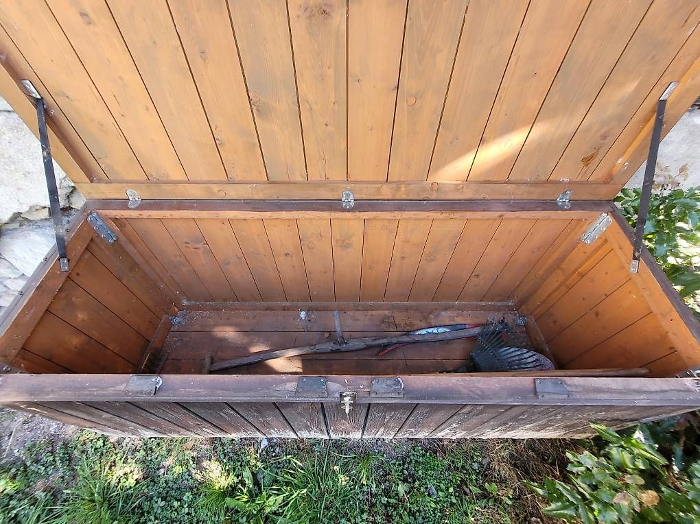 Auflagenboxen: Garten-Gerätekiste Holz – Gebraucht aus Lachen SZ von Shurupi 1