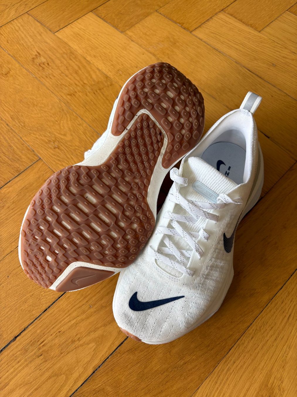 Nike Scarpe da donna: NIKE INVINCIBLE RUN 3 - Laufschuh – Usato da Zürich venduto da Ankawhi 2