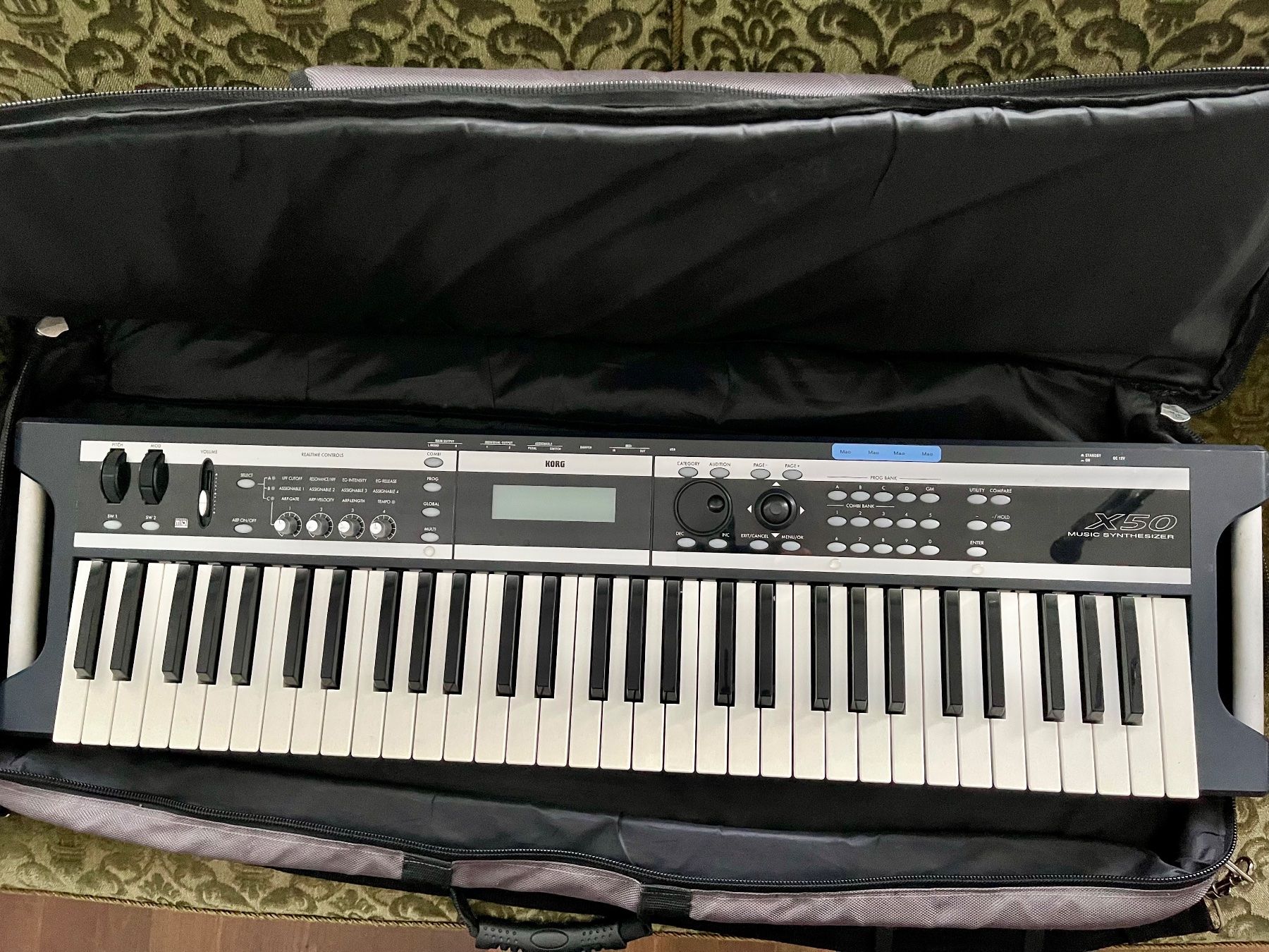 Musikinstrumente: Korg X50 Workstation – Gebraucht aus Bazenheid von grimauso 1