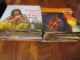 Diverse Singleplatten und Umschläge