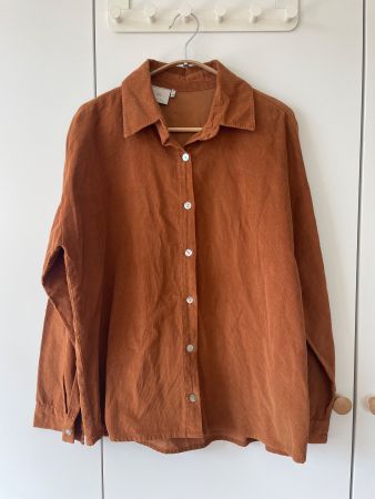 KAFFE Cordhemd / Cordbluse (S/M) – Rostbraun / Terracotta