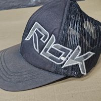 Casquette Reebok noir filet réglable snapback
