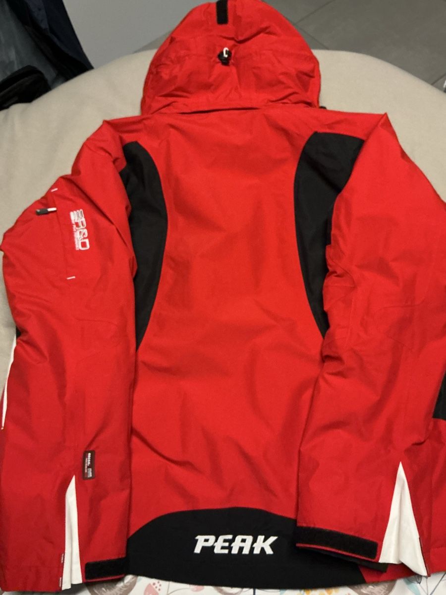Peak Performance Jacken: Giacca da sci Peak Performance – Gebraucht aus Cadenazzo von bor_5v5k 2
