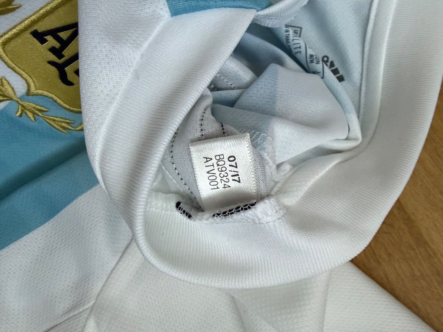 Adidas Maillots de corps & Pantalons: Argentinien Trikot Adidas Gr M – D'occasion à Eschenbach LU par hek_j77j 1
