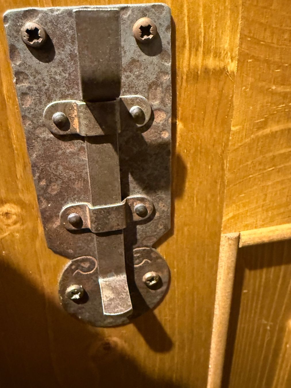 Cassettiere: Traditional Swiss made Voglauer utility cabinet – Usato da Ebmatingen venduto da sea_zkz2 5